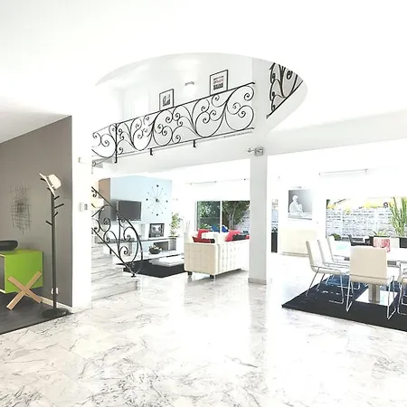 New Stylish House - Family Relax Villa *